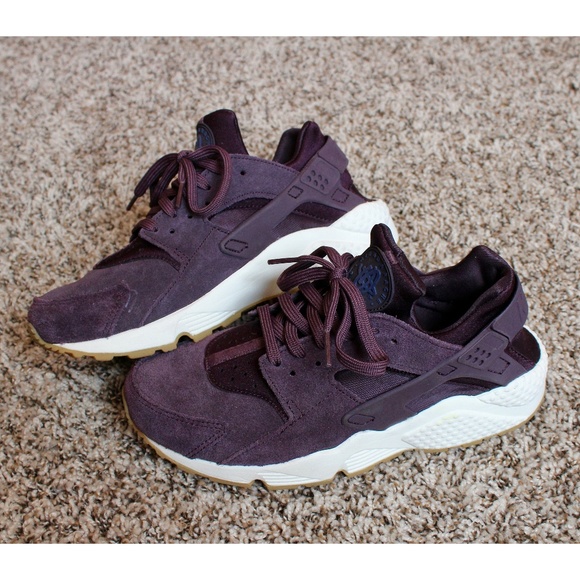 nike purple suede